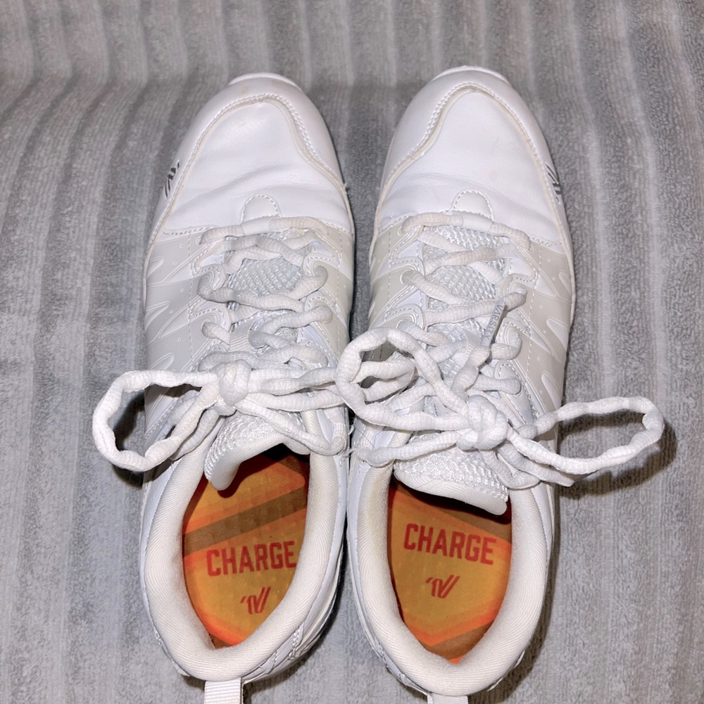 COPY - Varisty Charge cheer shoes Size 9